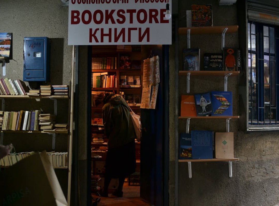 Selecting the Ideal Background and Setting